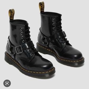 Doc Martens 1460 harness boot